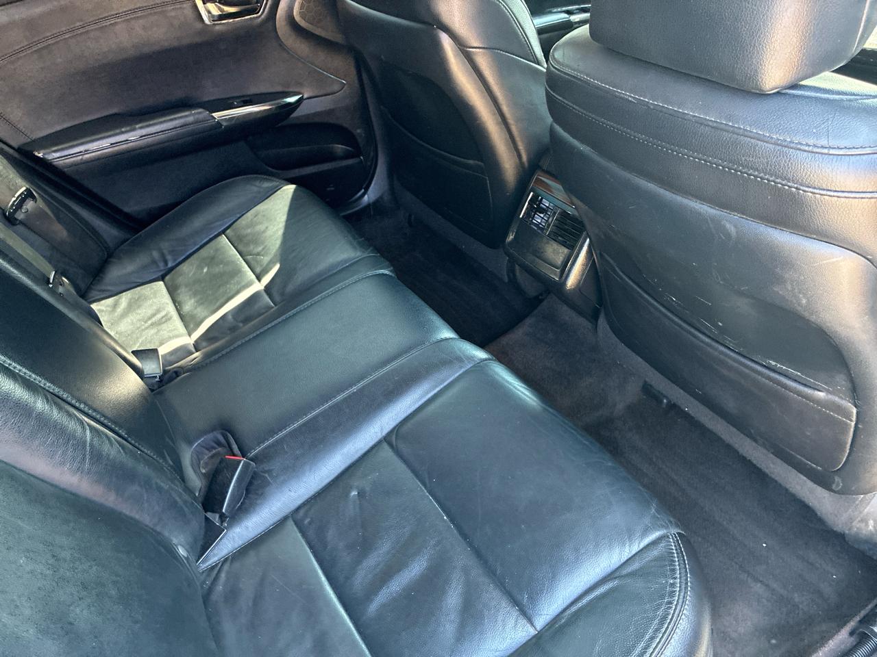 Toyota Avalon 4dr Sdn XLE Premium (Natl) 2013