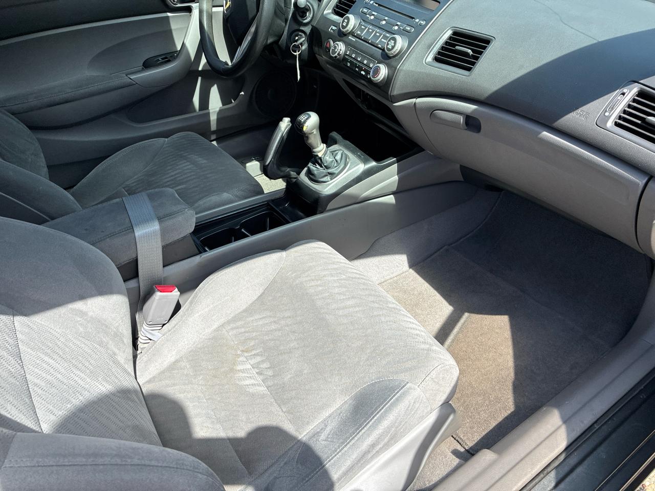 Honda Civic Cpe 2dr Man LX 2010