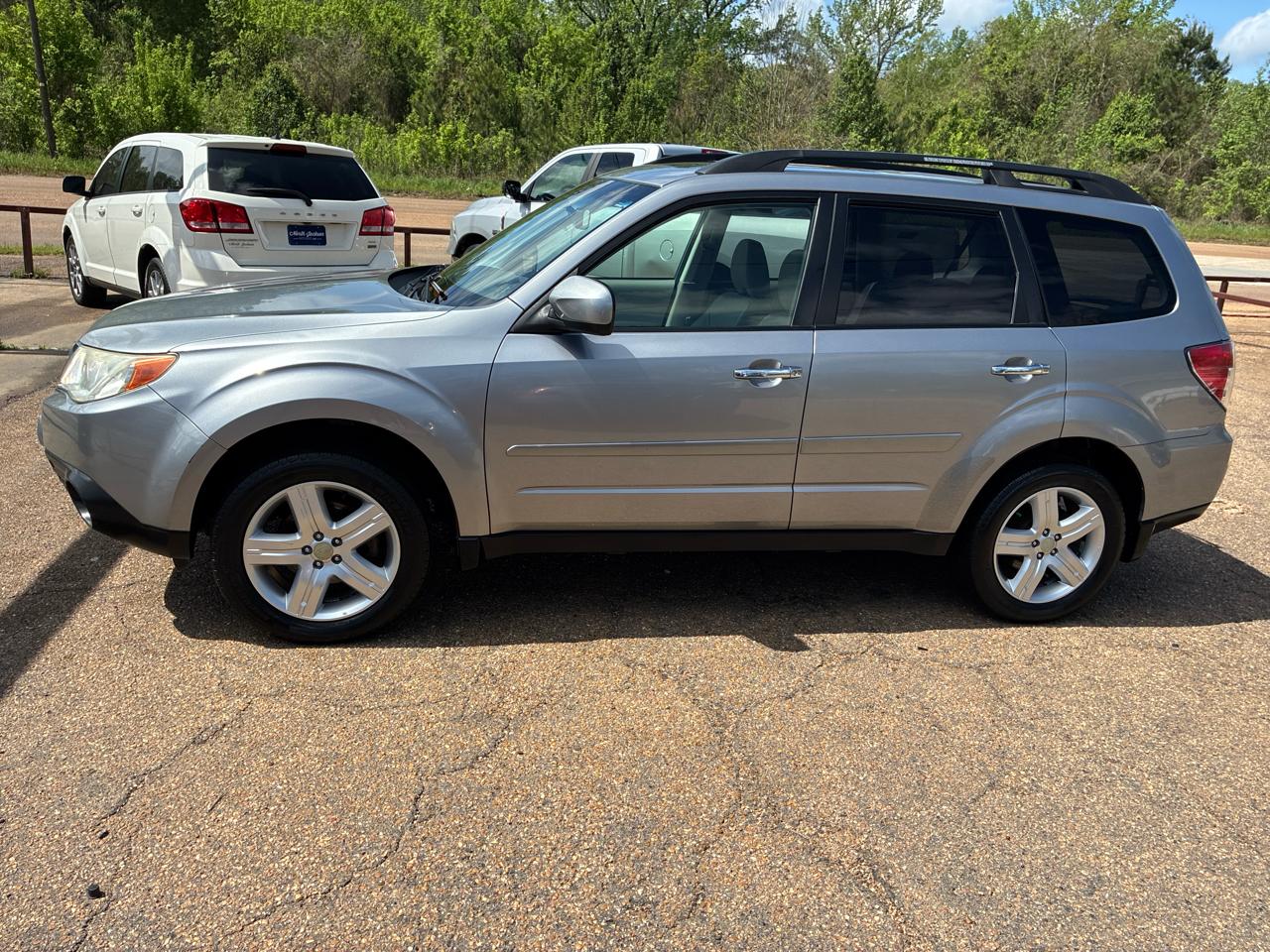Subaru Forester 4dr Auto 2.5X Limited 2010
