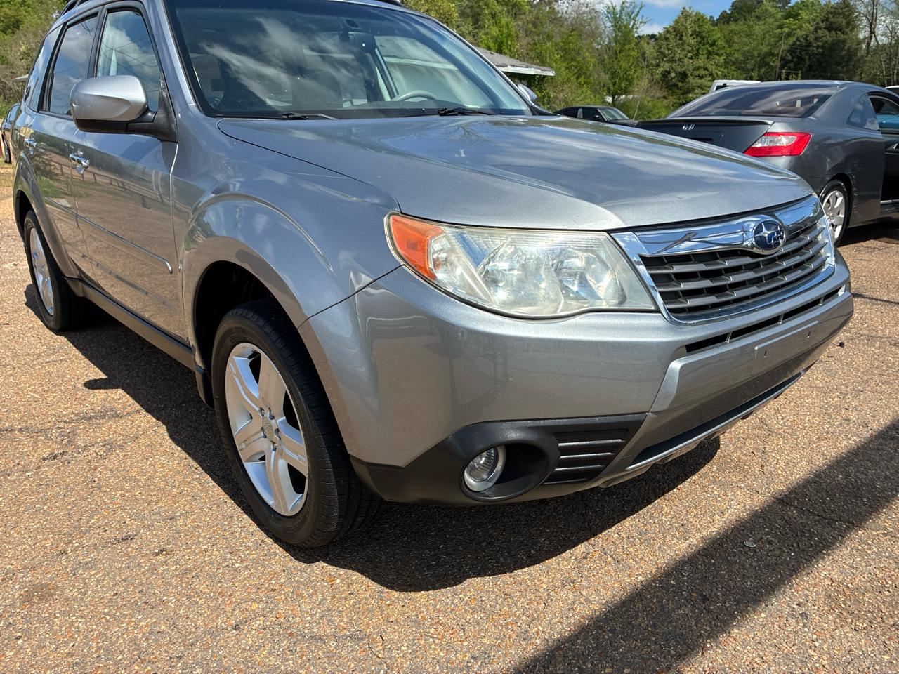 Subaru Forester 4dr Auto 2.5X Limited 2010