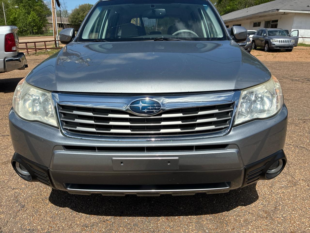 Subaru Forester 4dr Auto 2.5X Limited 2010