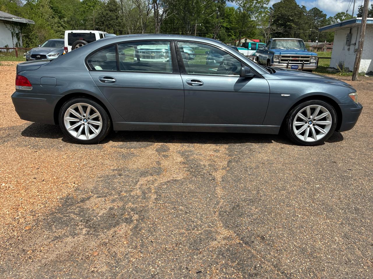 BMW 7 Series 4dr Sdn 750Li 2008