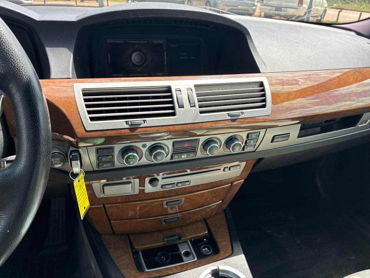 BMW 7 Series 4dr Sdn 750Li 2008