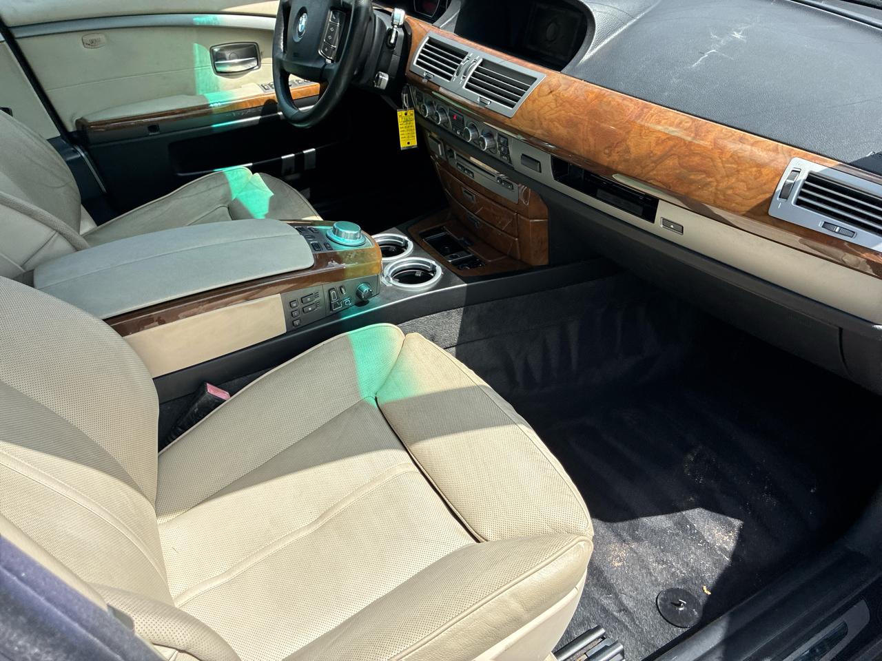 BMW 7 Series 4dr Sdn 750Li 2008