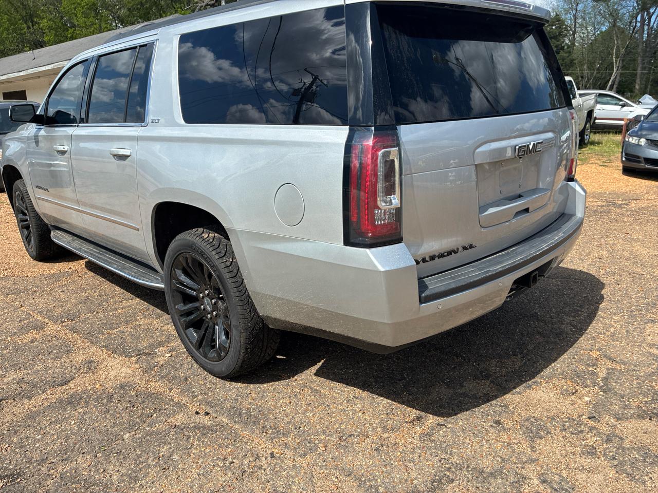 GMC Yukon XL 2WD 4dr SLT Standard Edition 2019