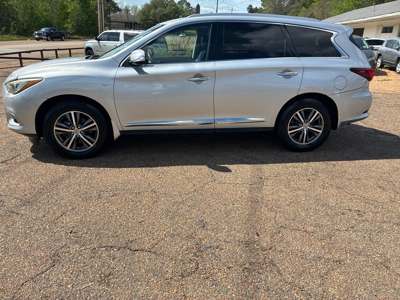 Infiniti QX60 FWD 4dr 2016