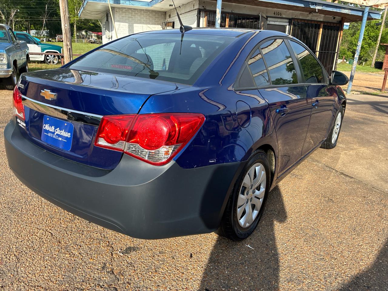 Chevrolet Cruze 4dr Sdn Auto LS 2013