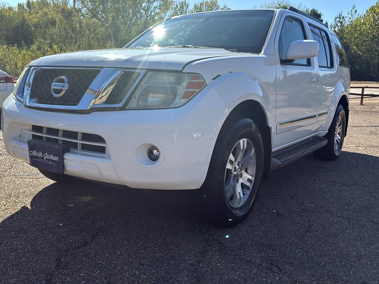 Nissan Pathfinder 4WD 4dr V6 Silver 2011