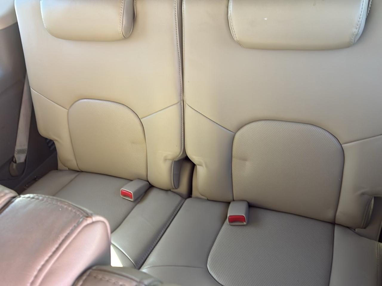 Nissan Pathfinder 4WD 4dr V6 Silver 2011