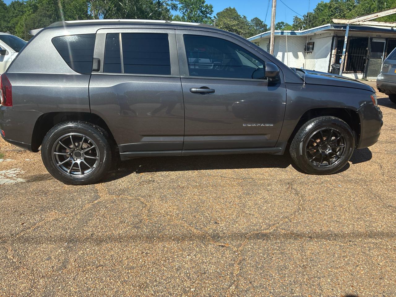 Jeep Compass Latitude FWD *Ltd Avail* 2017