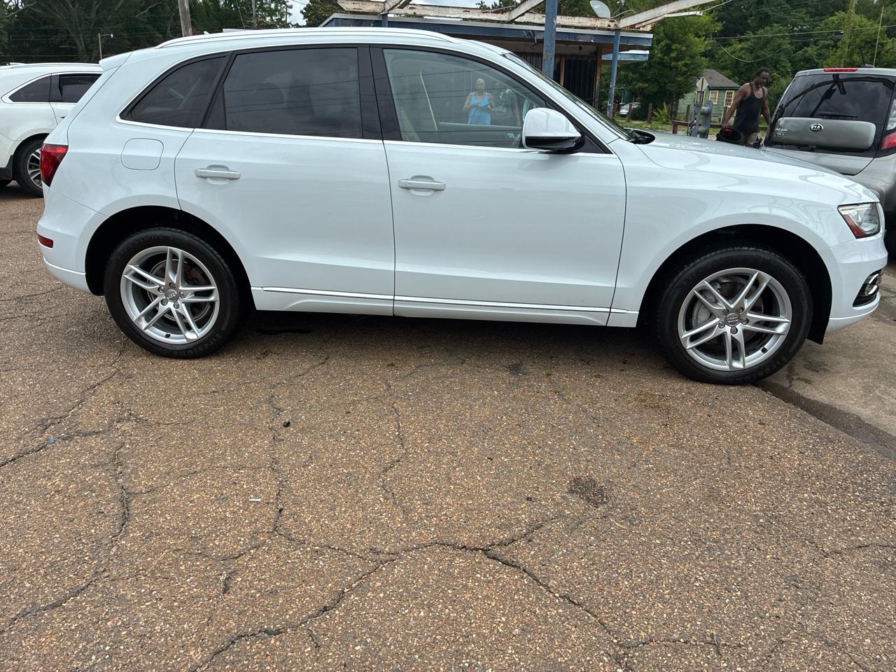 Audi Q5 quattro 4dr 2.0T Premium Plus 2015