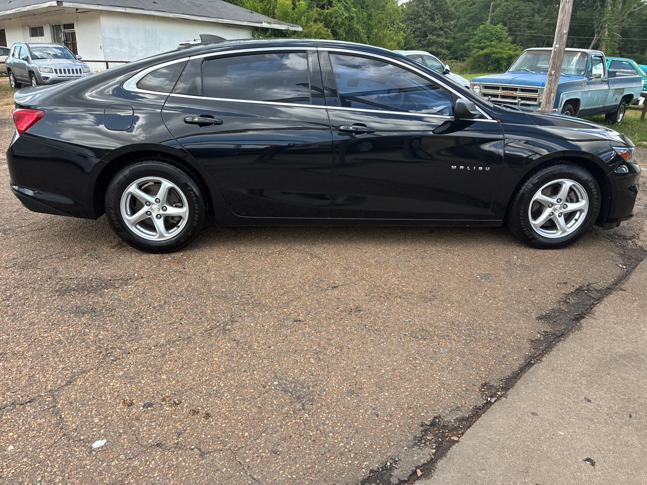 Chevrolet Malibu 4dr Sdn LS w/1LS 2017