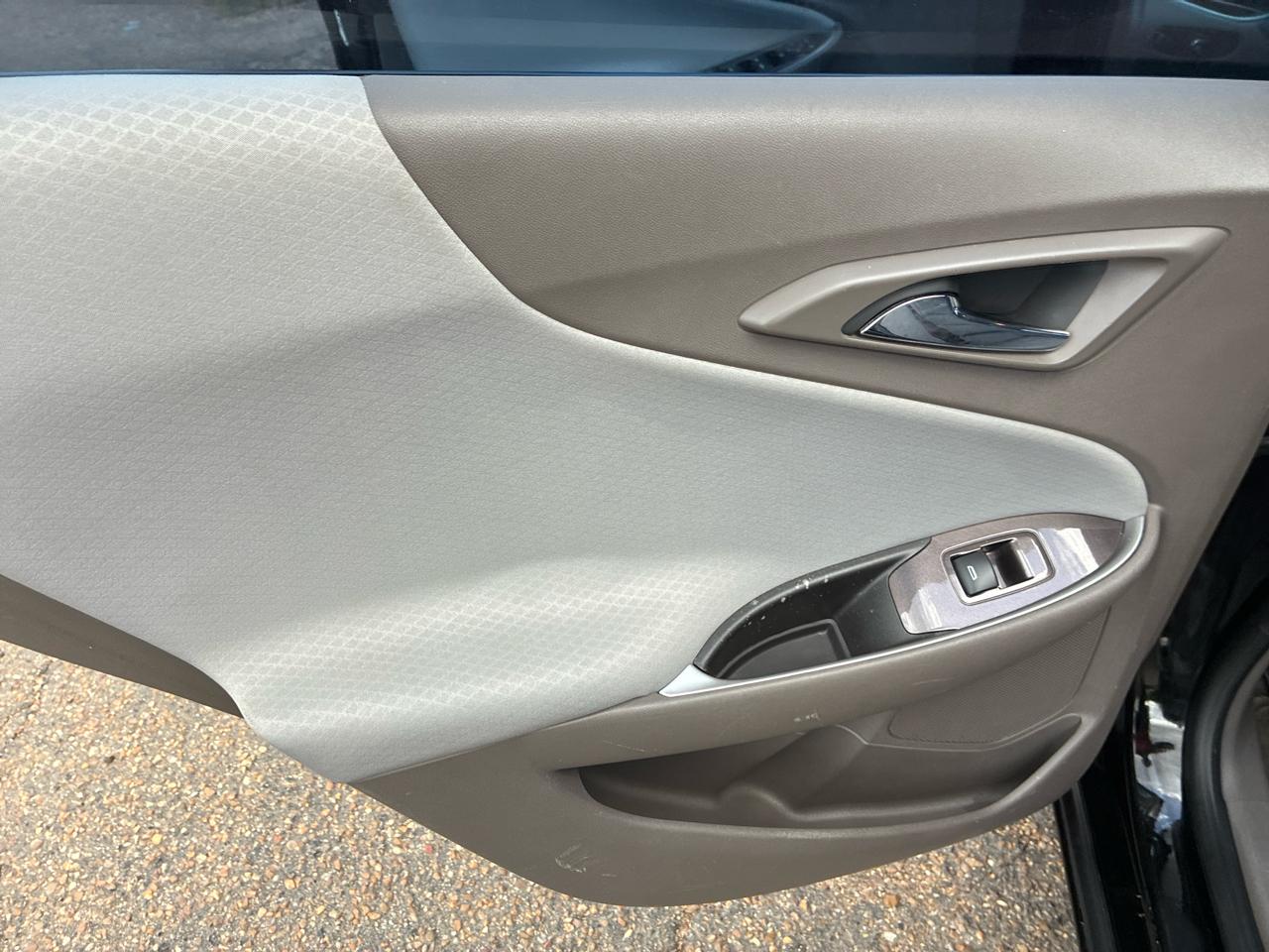 Chevrolet Malibu 4dr Sdn LS w/1LS 2017