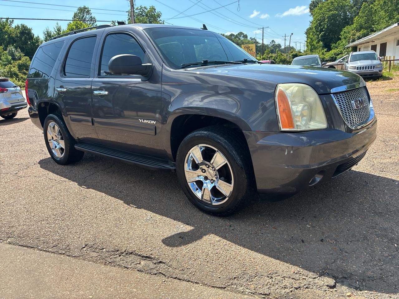 GMC Yukon 2WD 4dr 1500 SLT 2010
