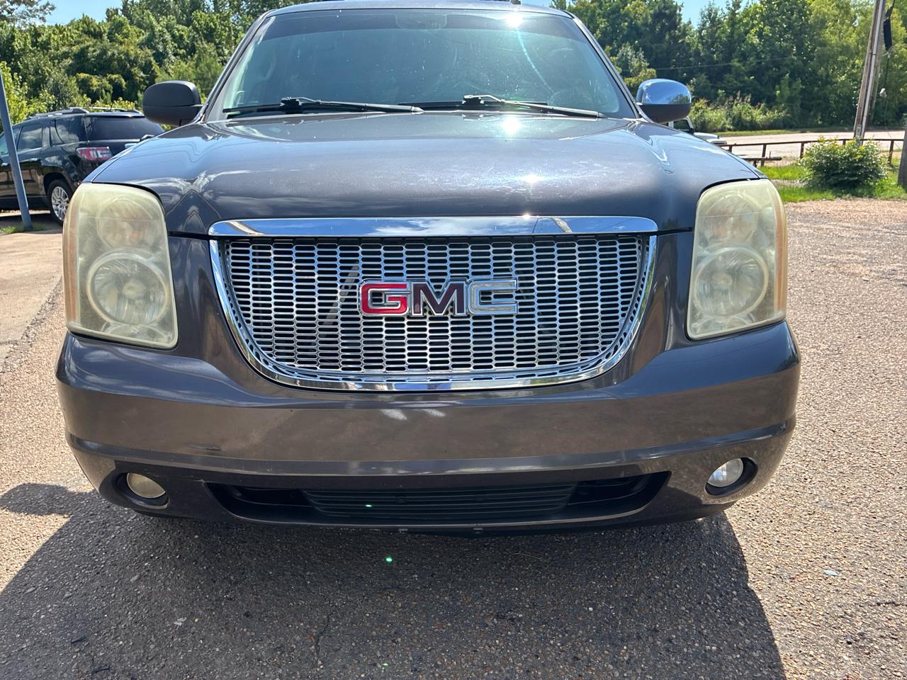 GMC Yukon 2WD 4dr 1500 SLT 2010
