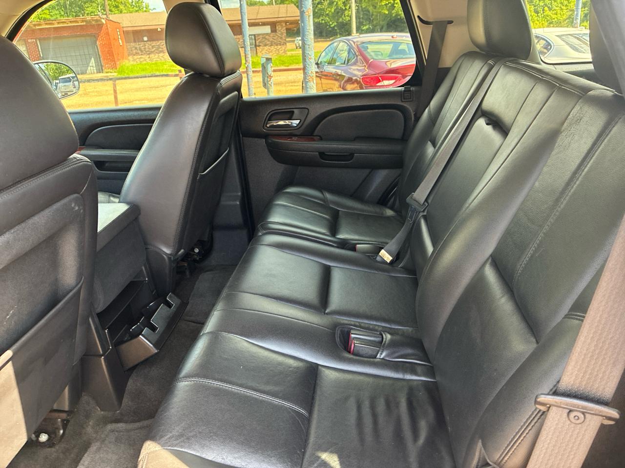 GMC Yukon 2WD 4dr 1500 SLT 2010