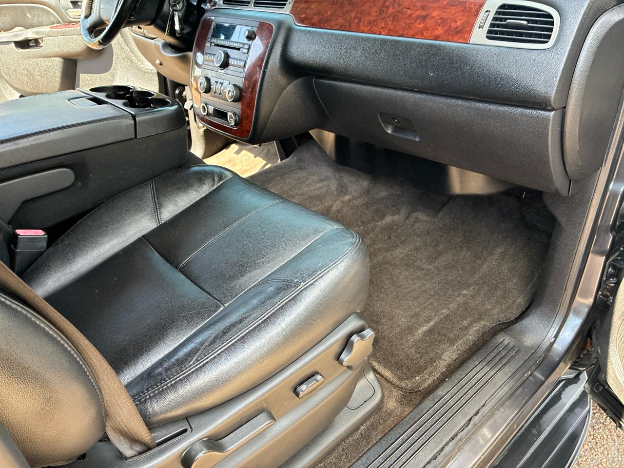 GMC Yukon 2WD 4dr 1500 SLT 2010