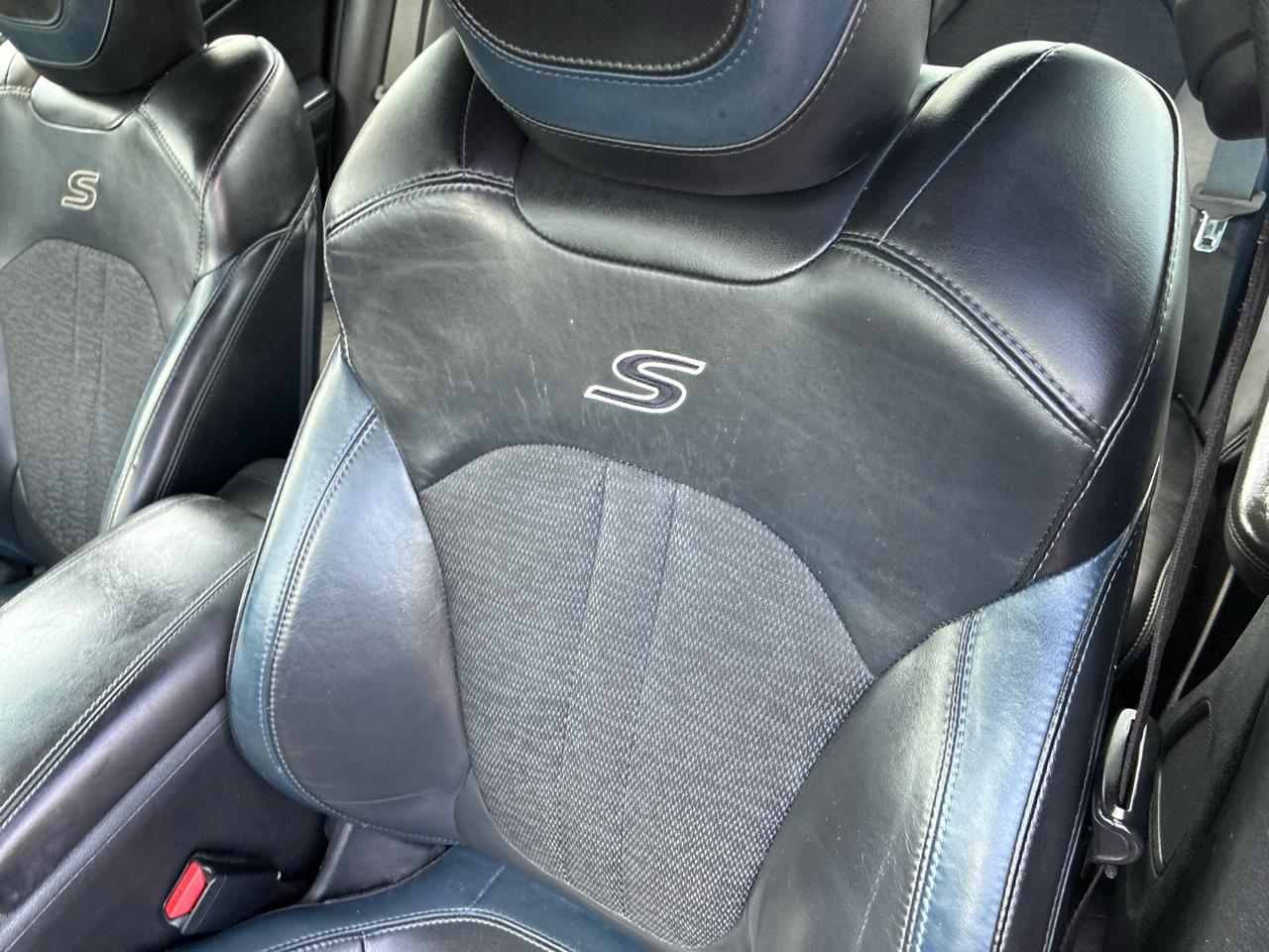 Chrysler 200 4dr Sdn S FWD 2015