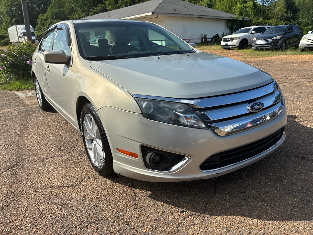 Ford Fusion 4dr Sdn SEL FWD 2010