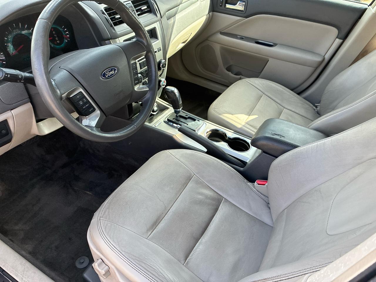 Ford Fusion 4dr Sdn SEL FWD 2010