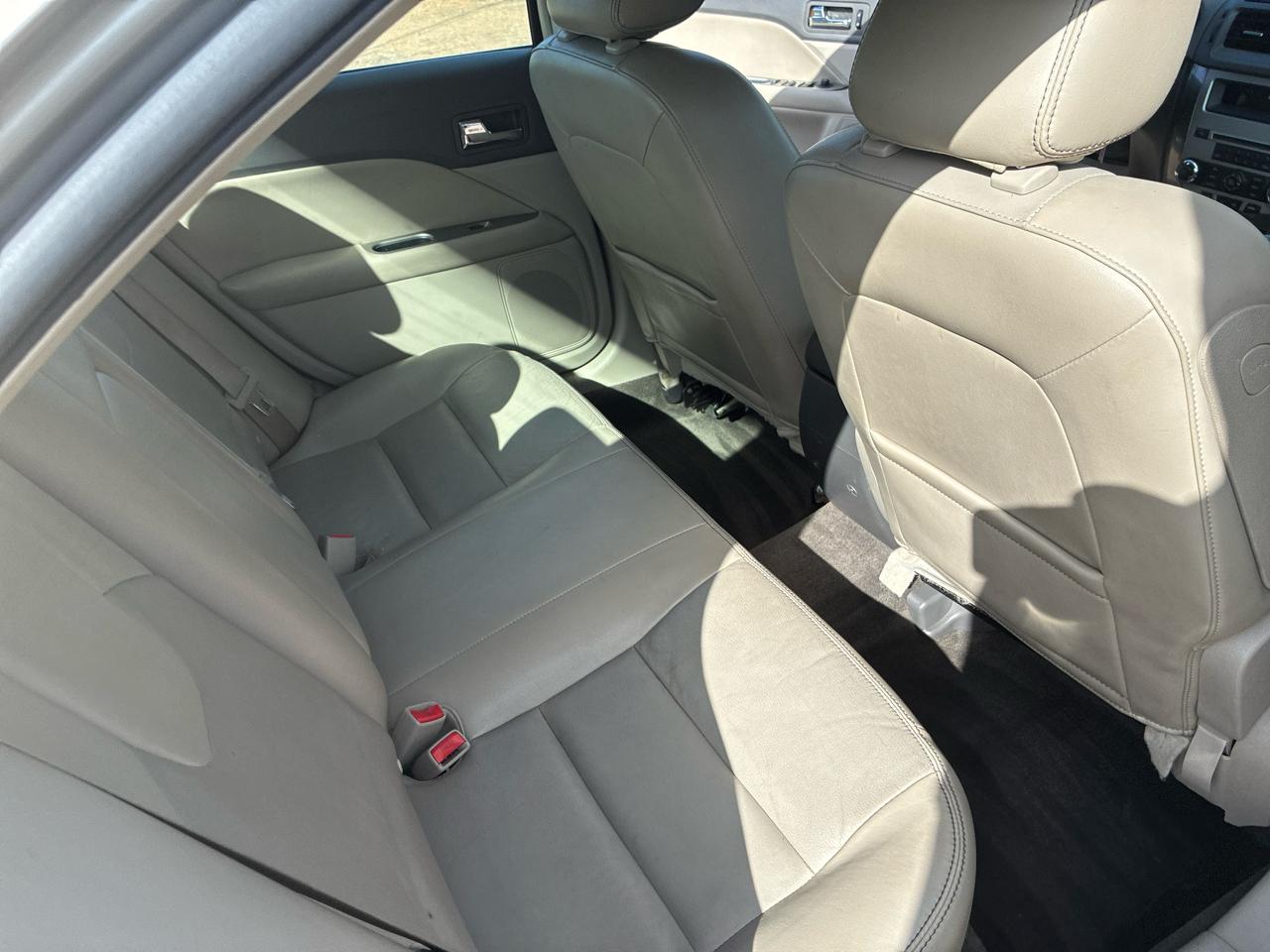 Ford Fusion 4dr Sdn SEL FWD 2010