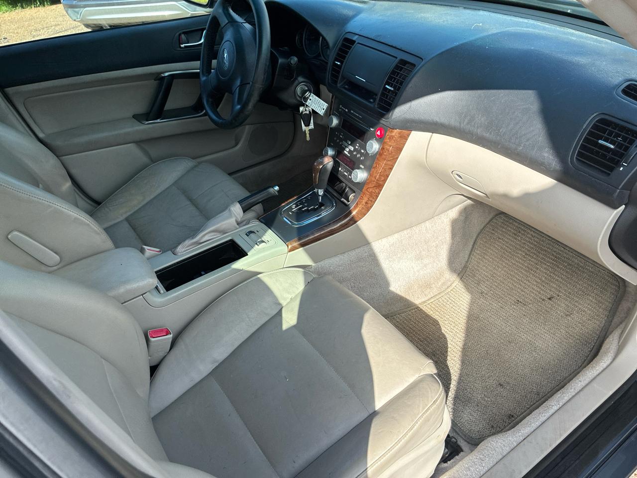 Subaru Legacy Sedan 4dr H4 AT Ltd 2007