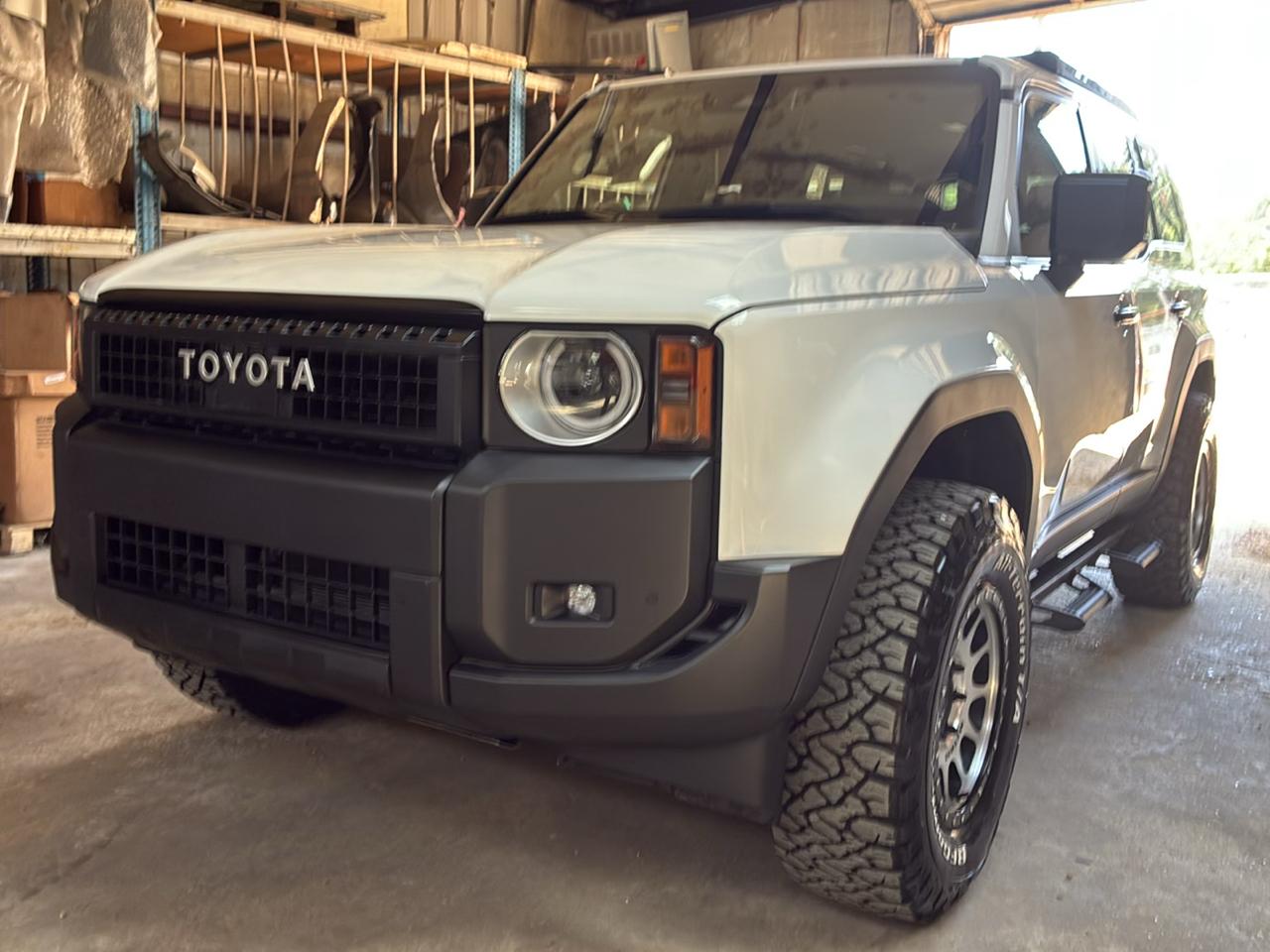 Toyota Land Cruiser 4WD (Natl) 2024