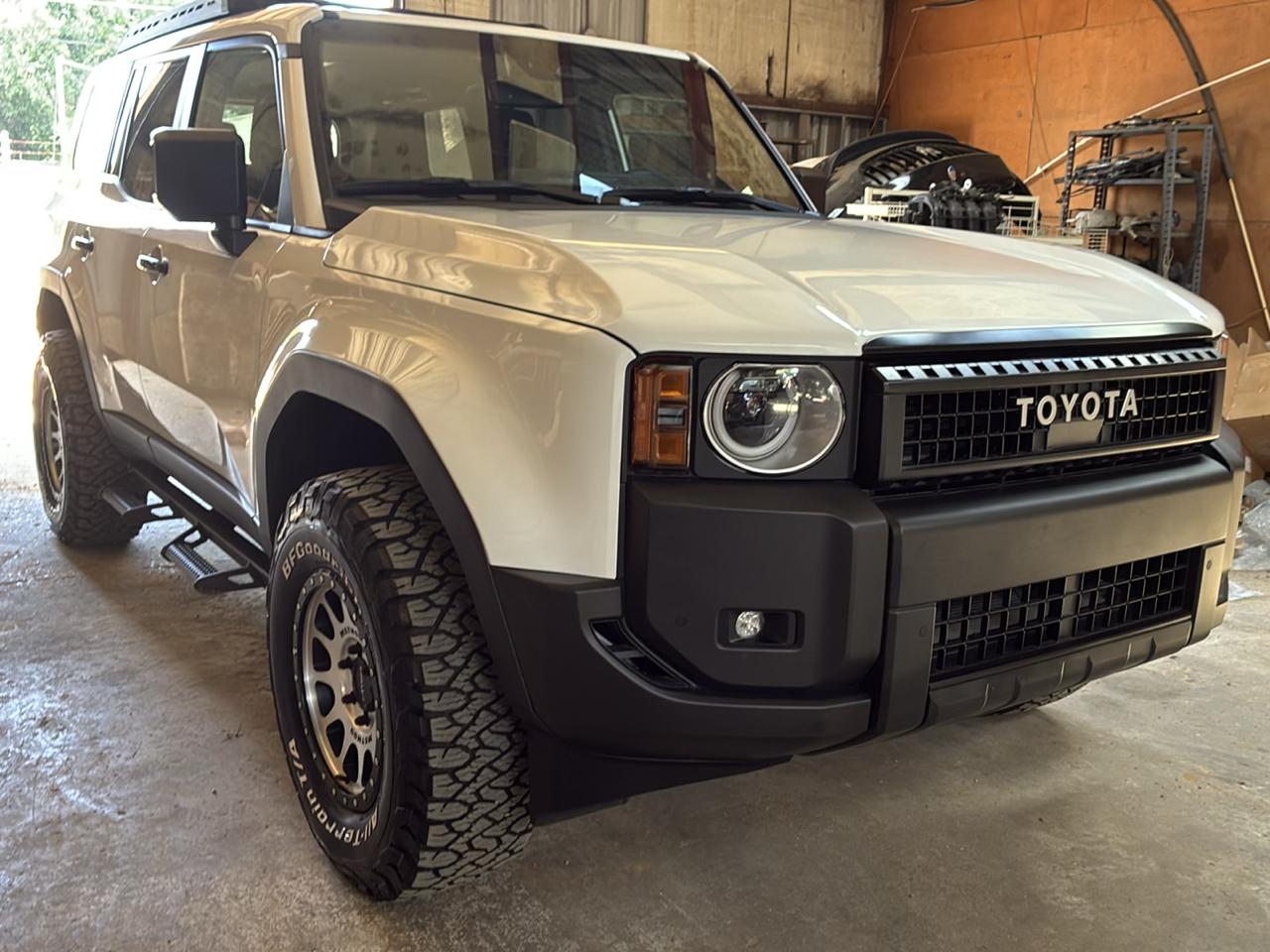 Toyota Land Cruiser 4WD (Natl) 2024