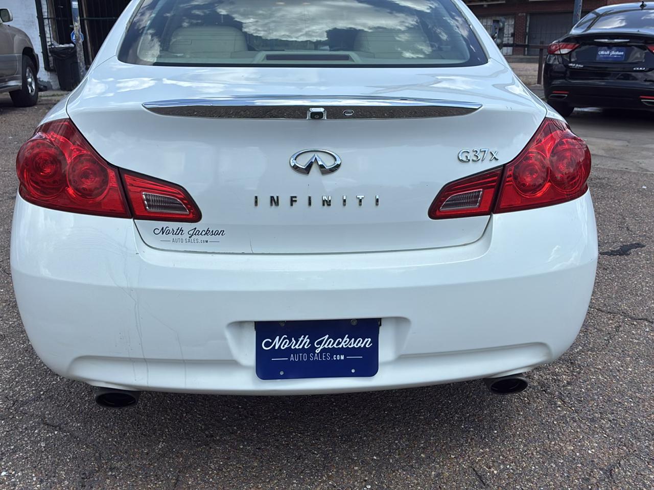 Infiniti G37 Sedan 4dr x AWD 2009
