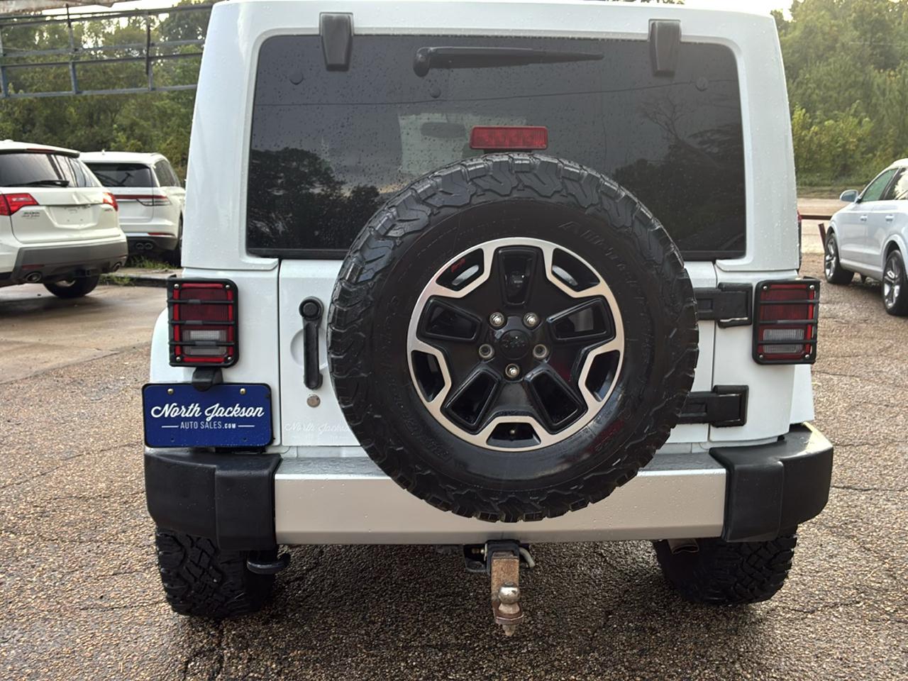 Jeep Wrangler Unlimited 4WD 4dr Sahara 2014