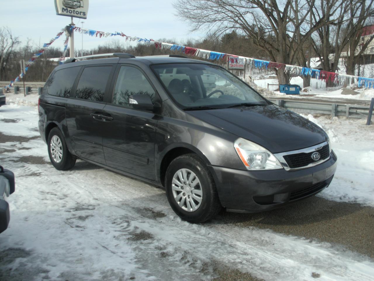 2012 Kia Sedona LX
