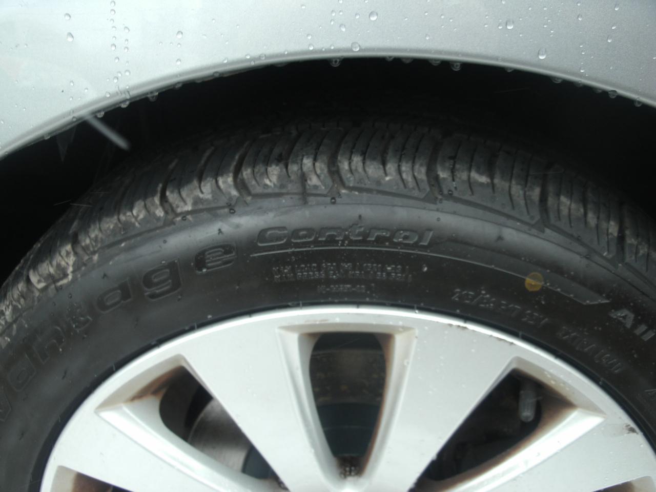 Subaru Legacy Limited 4D Sedan 2011