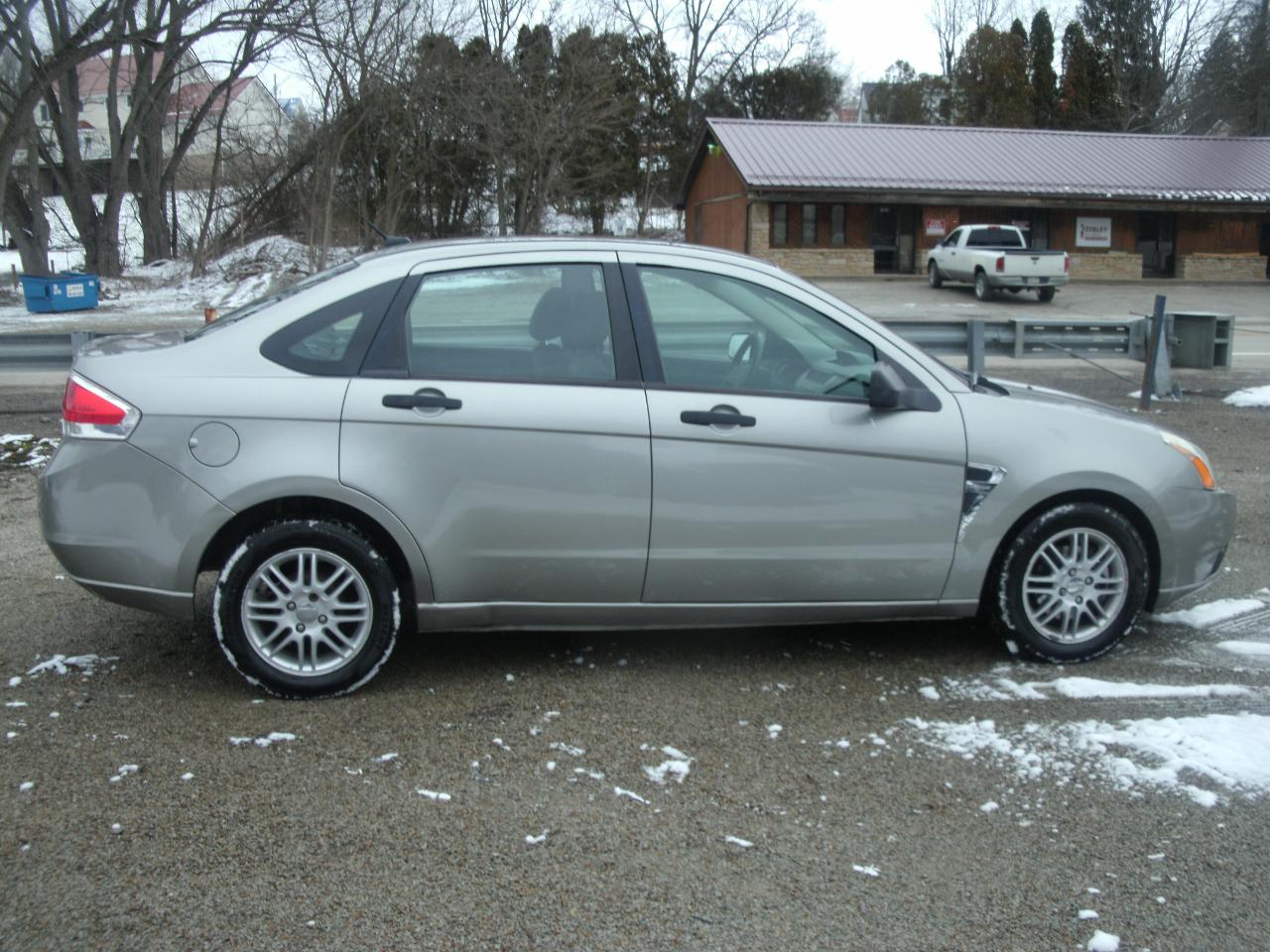 Ford FOCUS SE  2008
