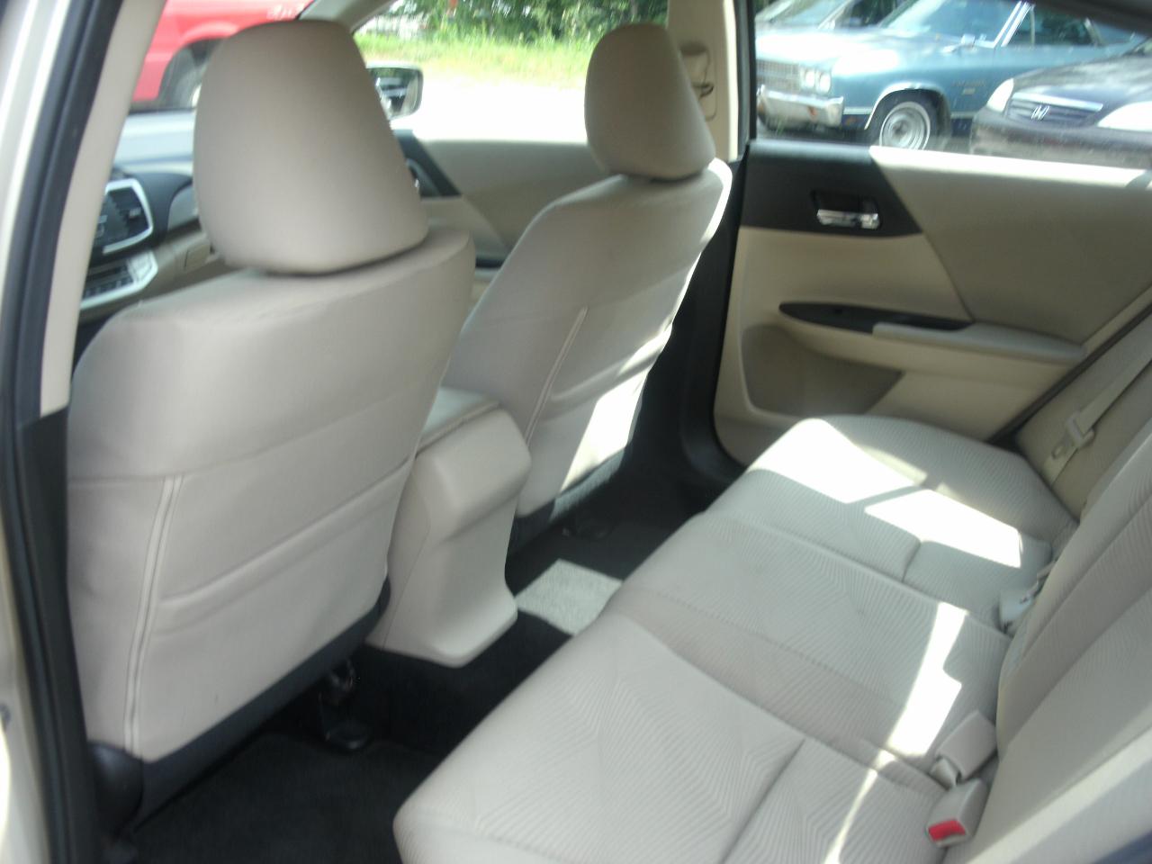Honda Accord LX Sedan CVT 2015