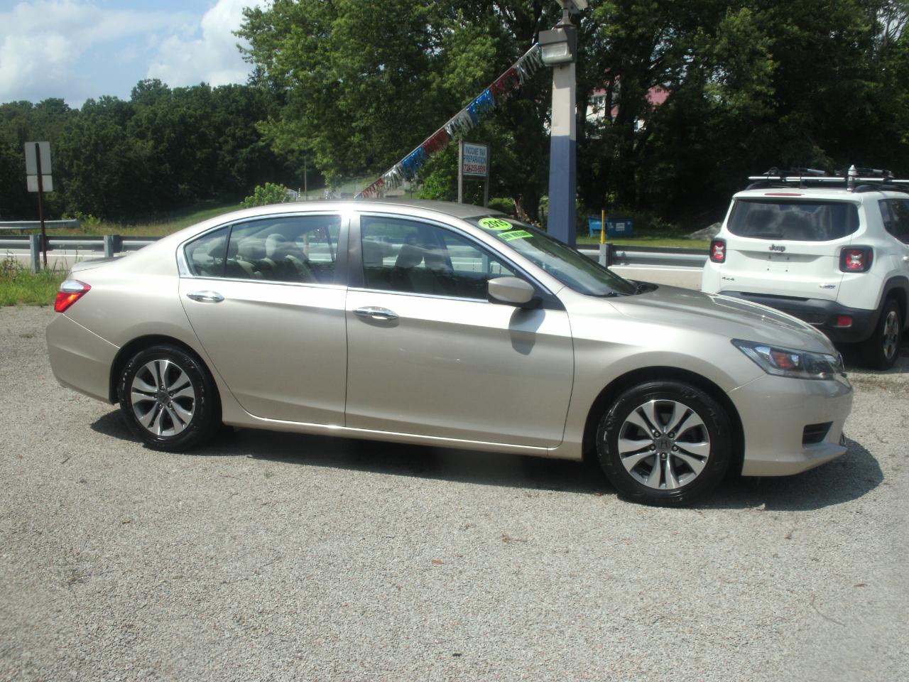 Honda Accord LX Sedan CVT 2015