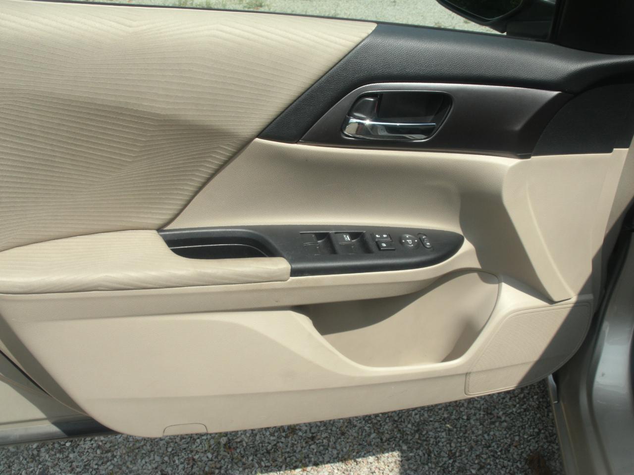 Honda Accord LX Sedan CVT 2015