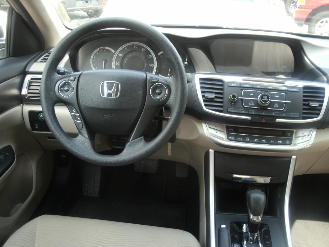 Honda Accord LX Sedan CVT 2015