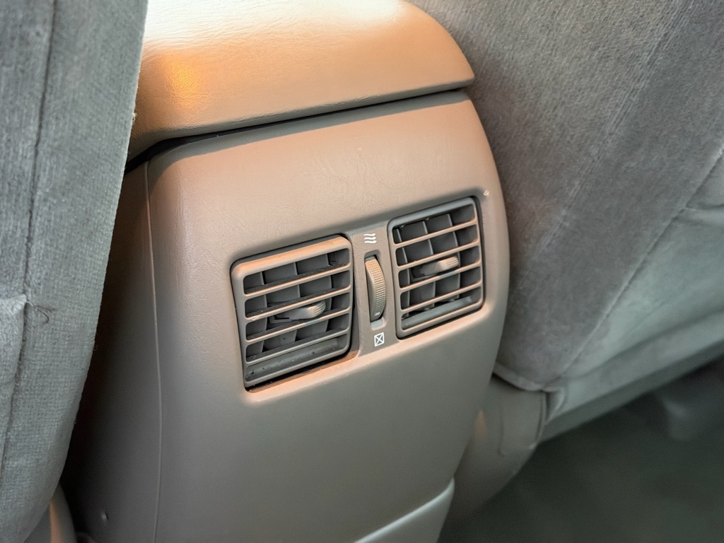 Toyota Camry LE 2003