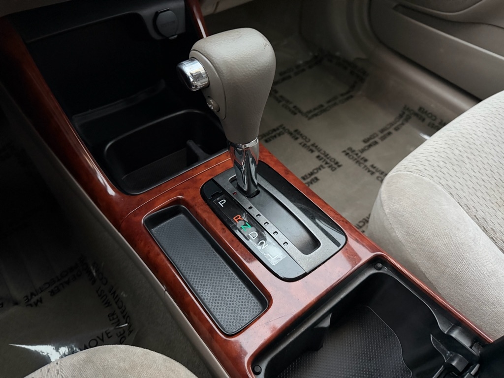 Toyota Camry LE 2003