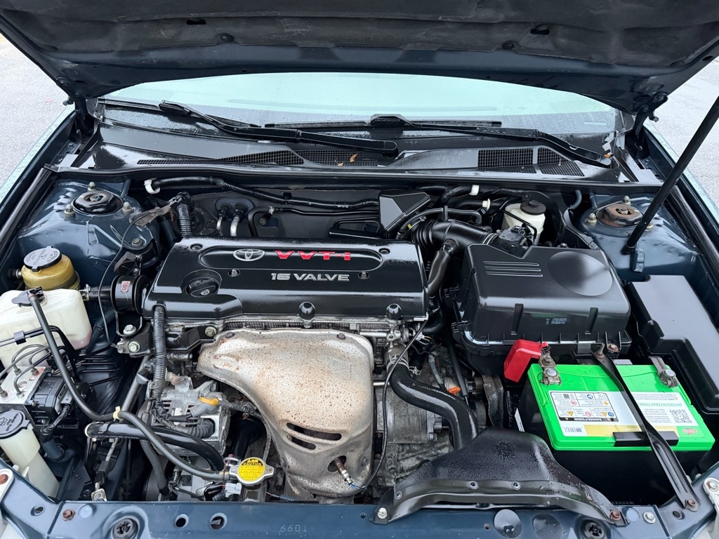 Toyota Camry LE 2003