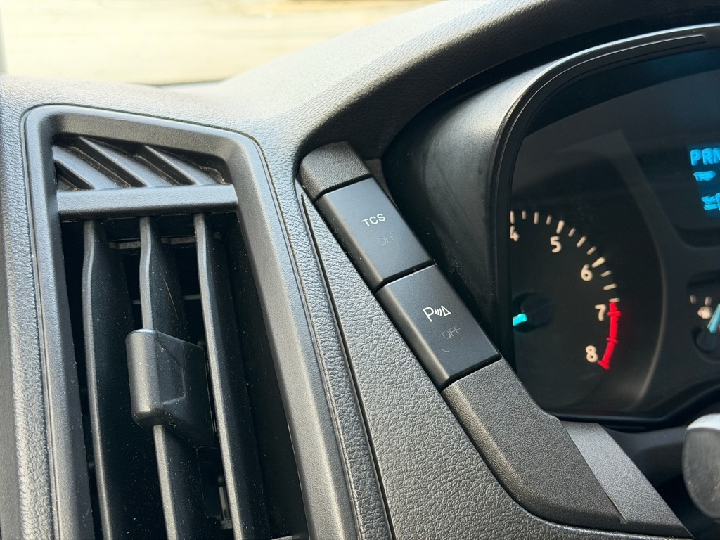 Ford Transit 350 Wagon Med. Roof XL w/Sliding Pass. 148-in. WB 2016