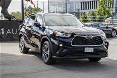2023 Toyota Highlander XLE - Alloy Wheels, Leather Seats, Sunroof