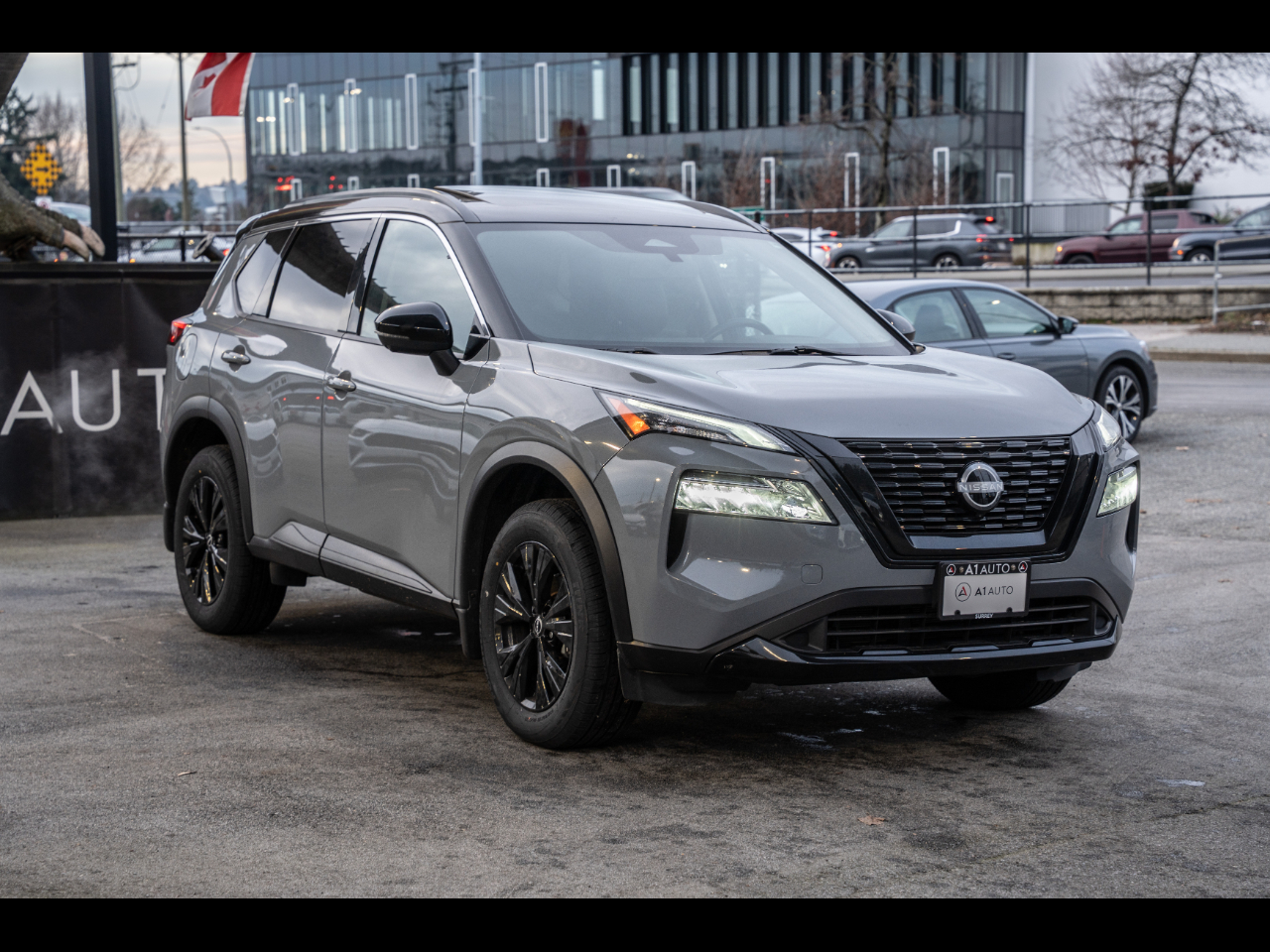 2023 Nissan Rogue SV Midnight Edition AWD