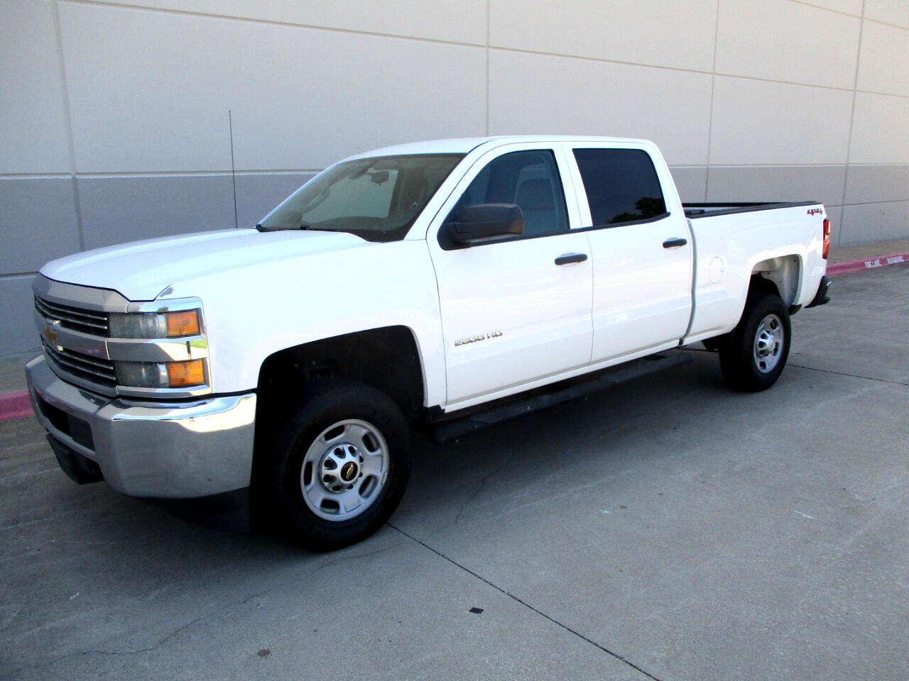 Chevrolet Silverado 2500HD Work Truck Crew Cab 4WD 2015 Chevrolet Silverado 2500HD Work Truck Crew Cab 4WD 2015