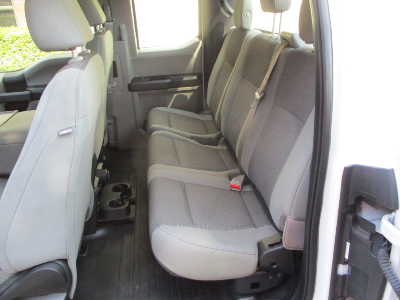 Ford F-150 XL SuperCab 6.5-ft. Bed 4WD 2020 Ford F-150 XL SuperCab 6.5-ft. Bed 4WD 2020