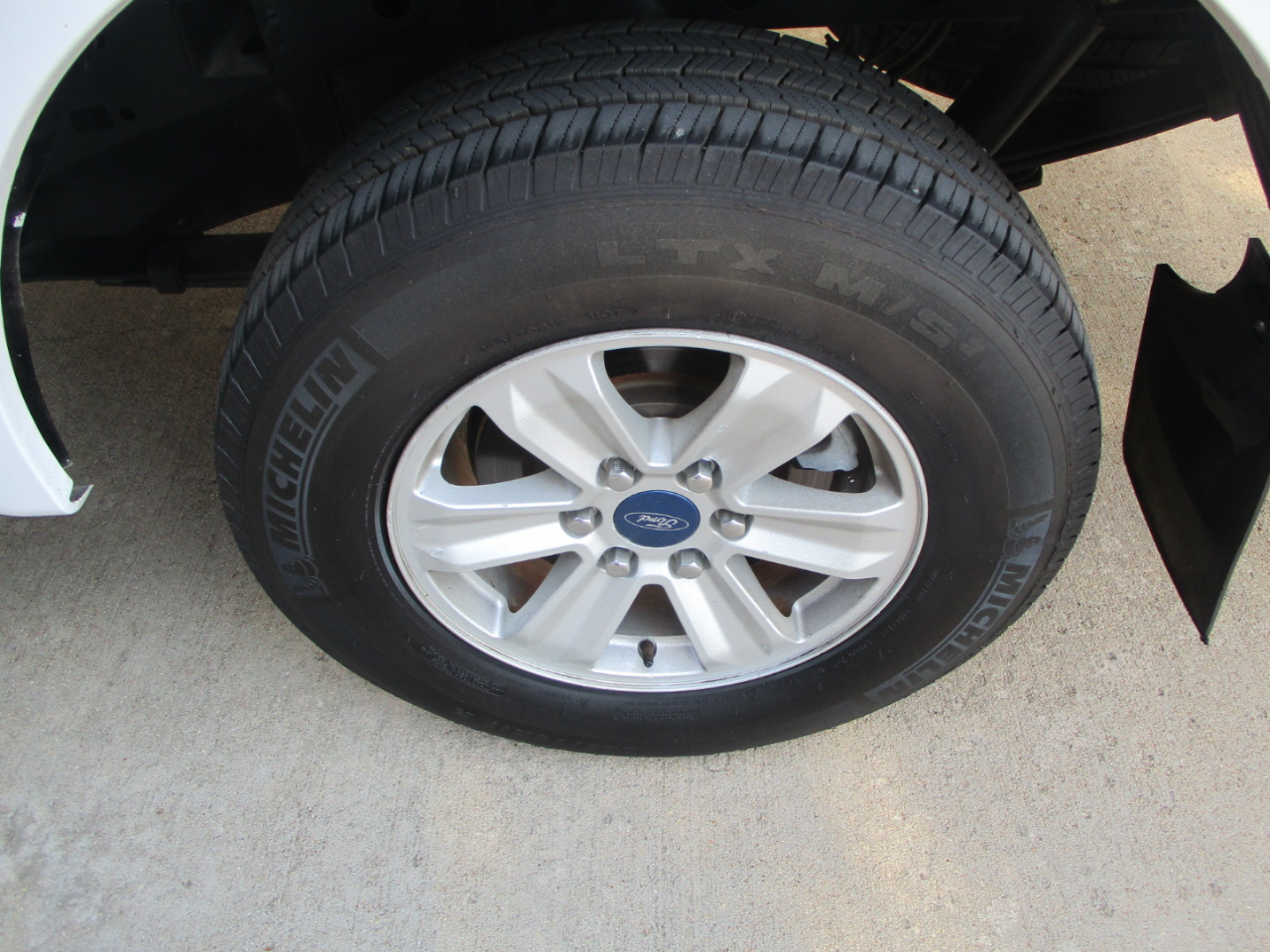 Ford F-150 XL SuperCab 6.5-ft. Bed 4WD 2020 Ford F-150 XL SuperCab 6.5-ft. Bed 4WD 2020