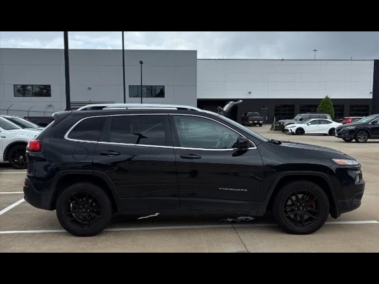 2016 Jeep Cherokee FWD 4dr Latitude