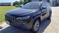 2020 Jeep Cherokee 
