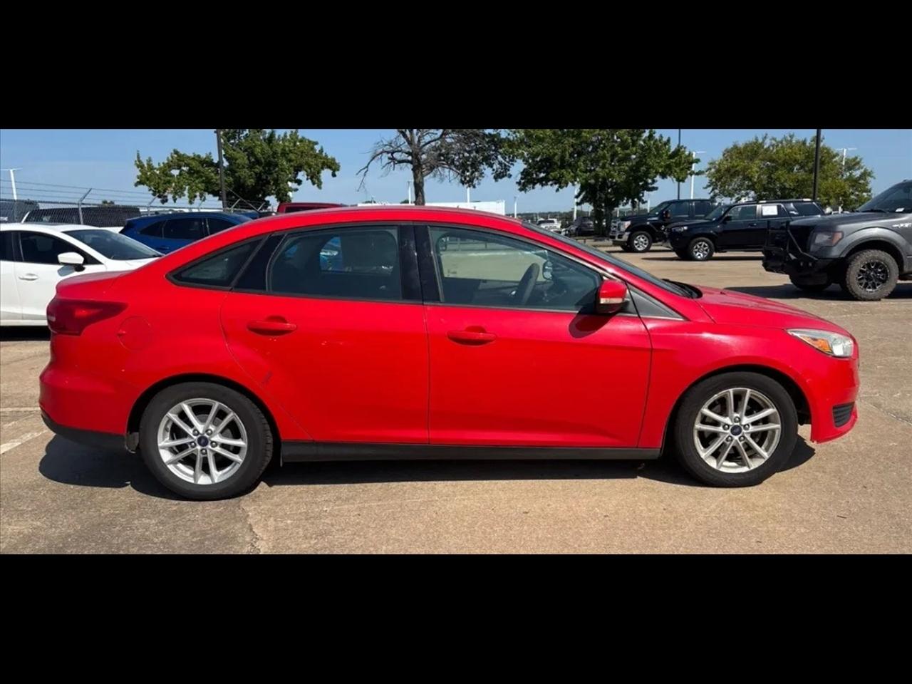 2015 Ford Focus 4dr Sdn SE