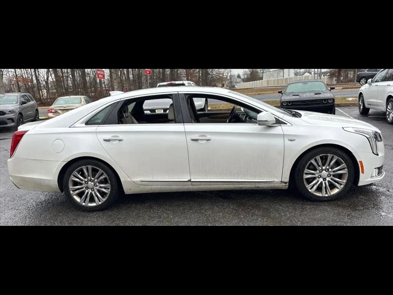 2018 Cadillac XTS 4dr Sdn Luxury AWD